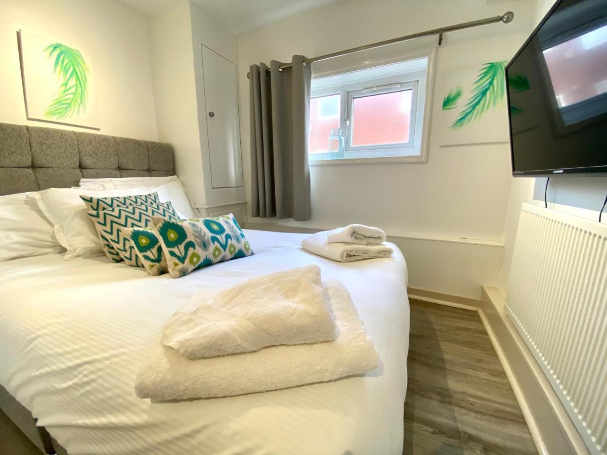 Kennedy House By Blackpool Service Apartments Bagian luar foto
