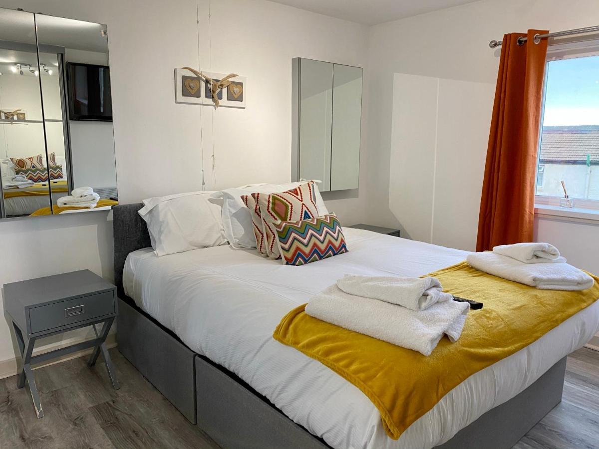 Kennedy House By Blackpool Service Apartments Bagian luar foto