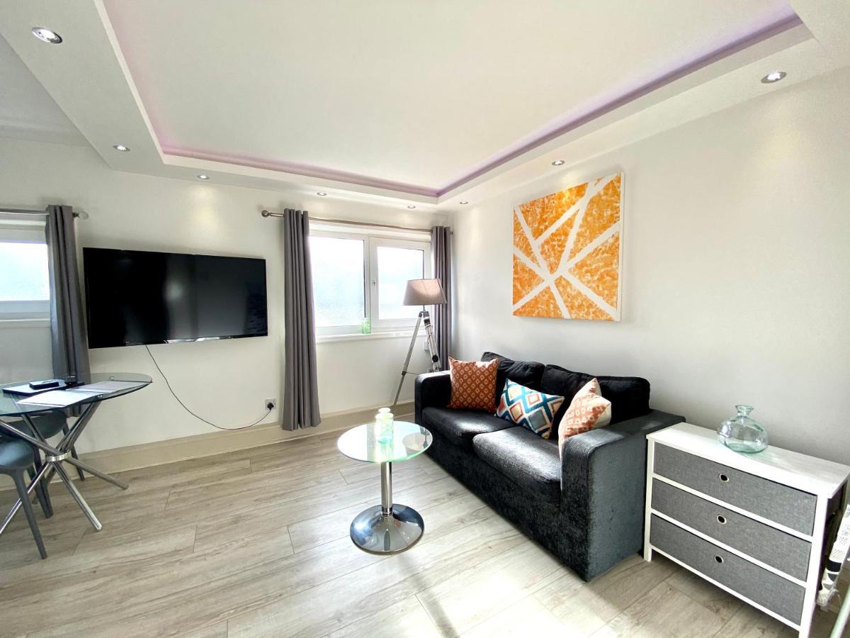 Kennedy House By Blackpool Service Apartments Bagian luar foto