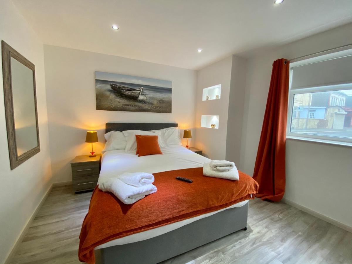 Kennedy House By Blackpool Service Apartments Bagian luar foto