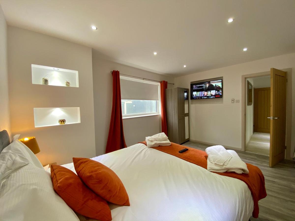 Kennedy House By Blackpool Service Apartments Bagian luar foto