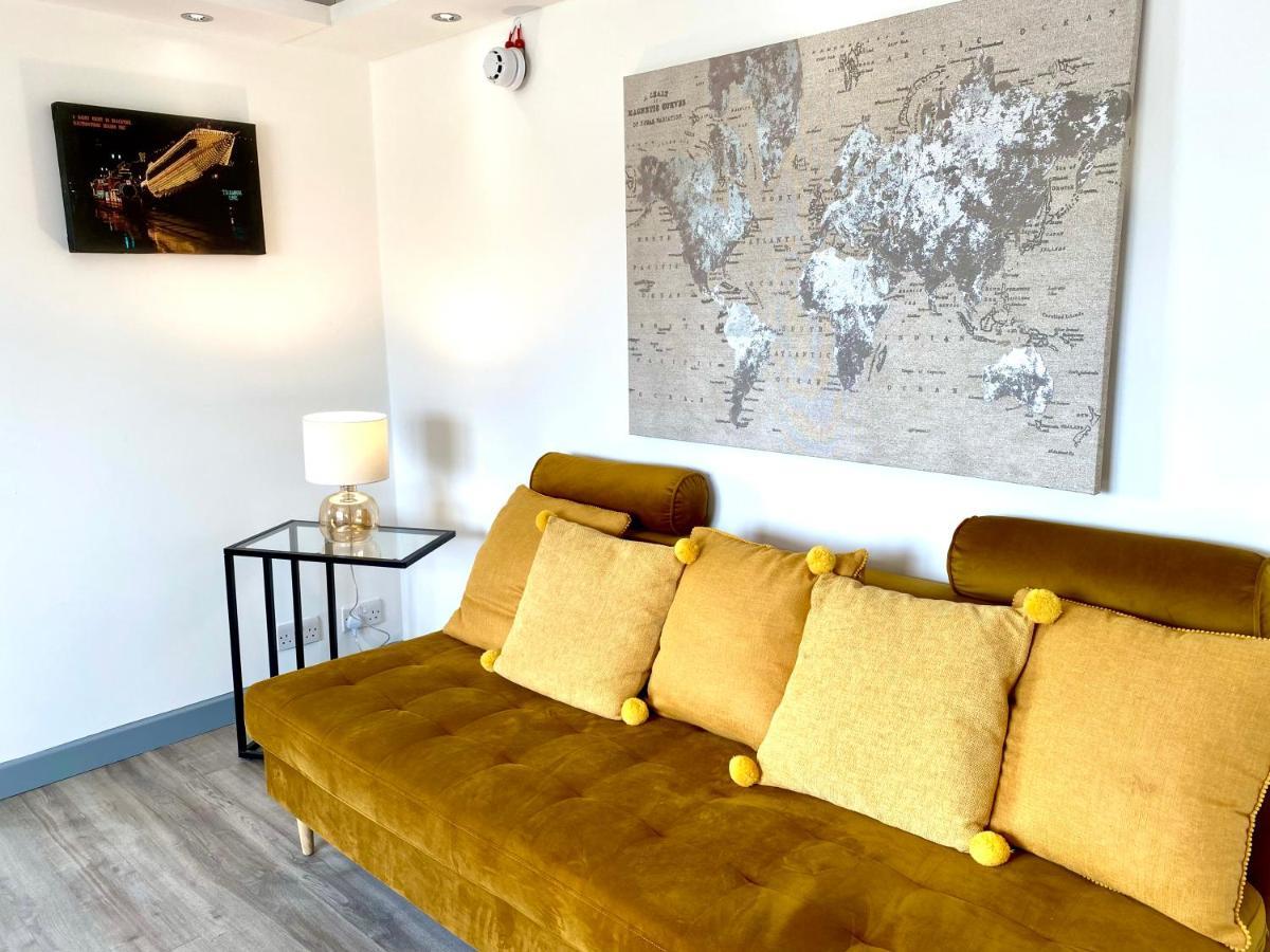 Kennedy House By Blackpool Service Apartments Bagian luar foto