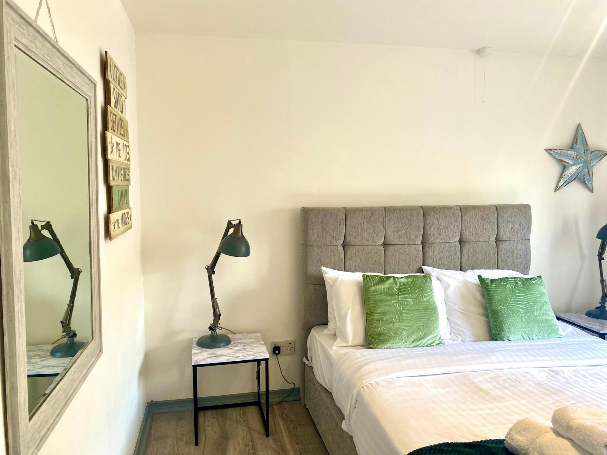 Kennedy House By Blackpool Service Apartments Bagian luar foto